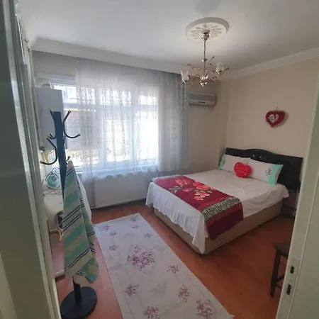 Ados Apartman